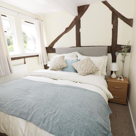 Causeway Cottage Pencombe Esterno foto