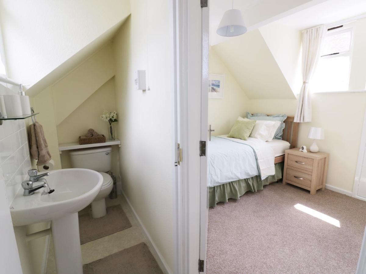 Causeway Cottage Pencombe Esterno foto